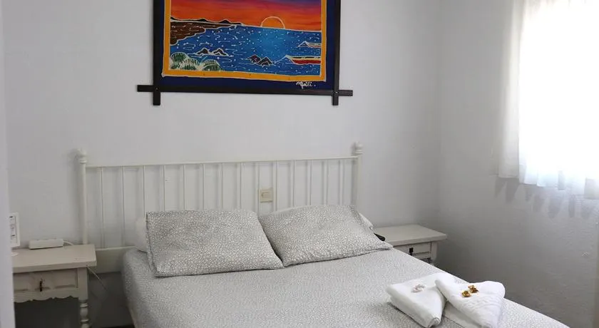 Hostal Milmarcos - Image 1