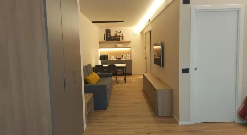fragilerooms - Image 1