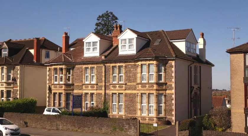 Filton Guest House - Image 1