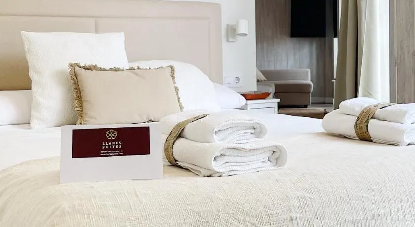 Llanes Suites - Image 1