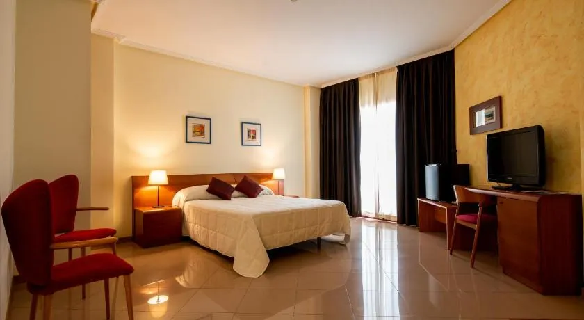 Hotel Playa Sol by ALEGRIA - Image 1
