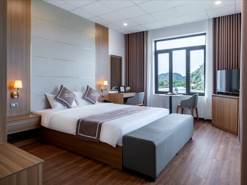 Nui Vang Trang An Resort - Ninh Binh - Image 1