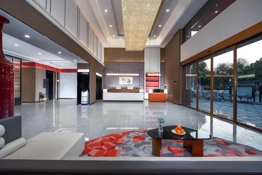 Borrman Hotel (Jingdezhen Shizhengfu Taoci Bowuguan) - Image 1