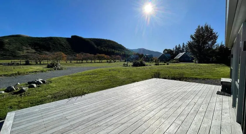 Pudding Hill Lodge & Chalets - Image 1
