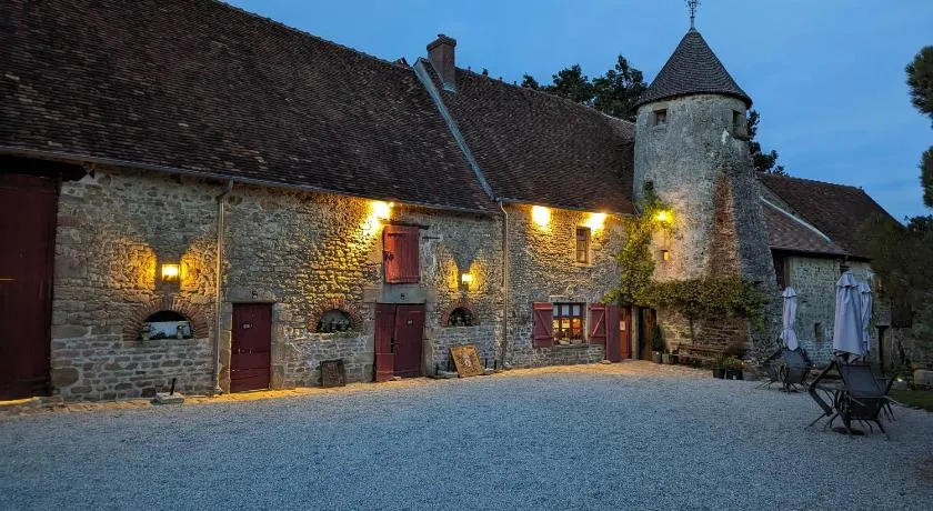Chateau De Montmagner - Image 1