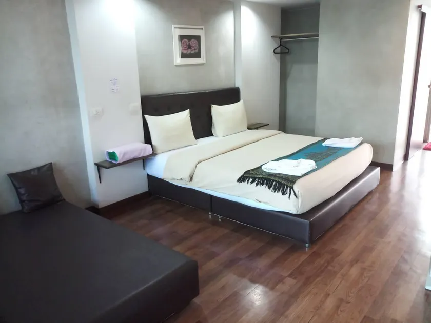 Thongtha Residence at Suvarnabhumi - Image 1