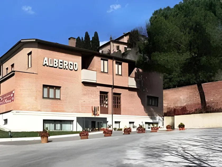 Hotel I Platani - Image 1