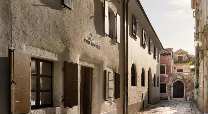 Villa Euphrasiana - Image 1