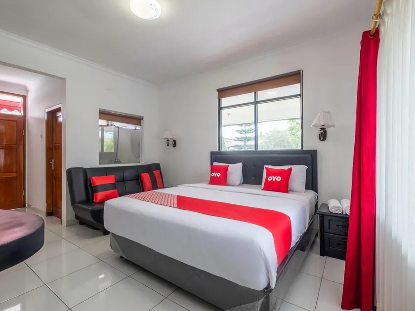 Narima Resort Hotel - Image 1