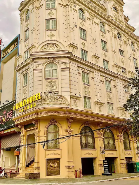 Gold Hotel Luxury - Tu Son - Image 1
