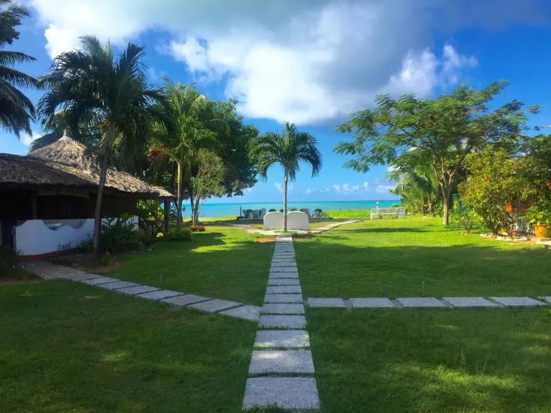 Amitie Chalets Praslin - Image 1