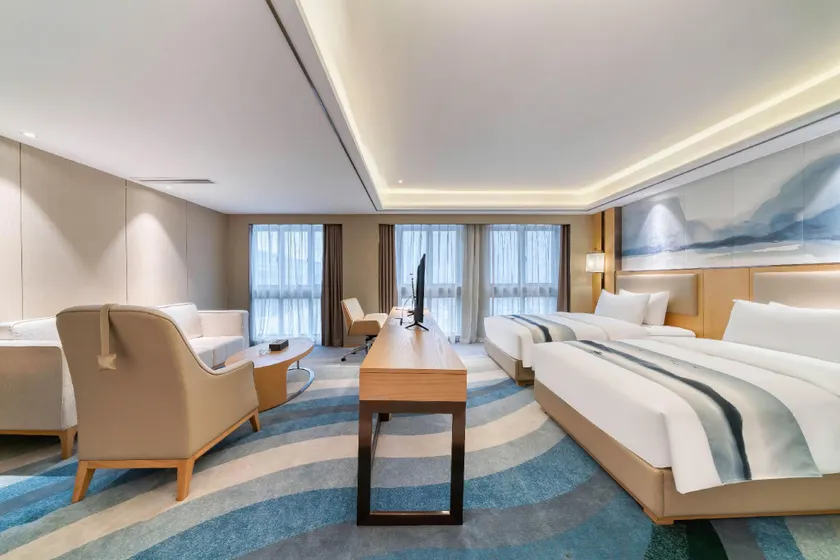 Kelly International Hotel (MixC Branch at Guilin Railway Station) - Image 1