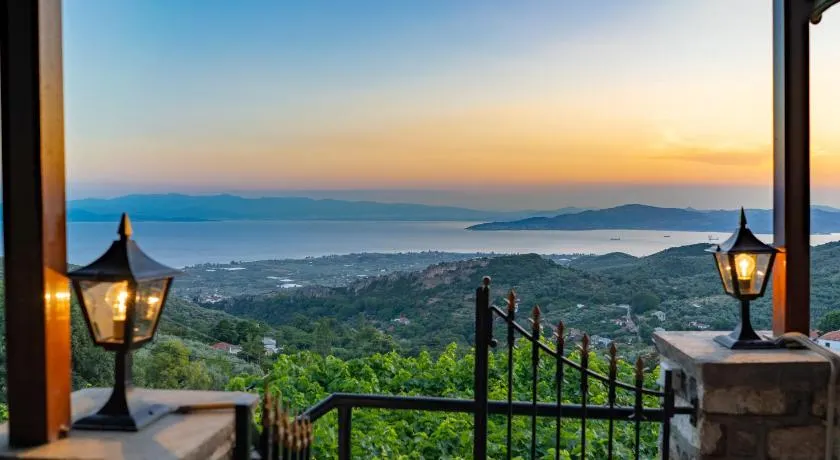 Mirabilia Mountain Villa with a sea view - Image 1
