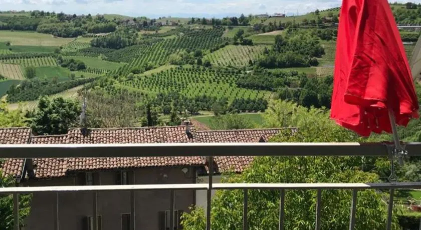 La Vite è Bella - Image 1