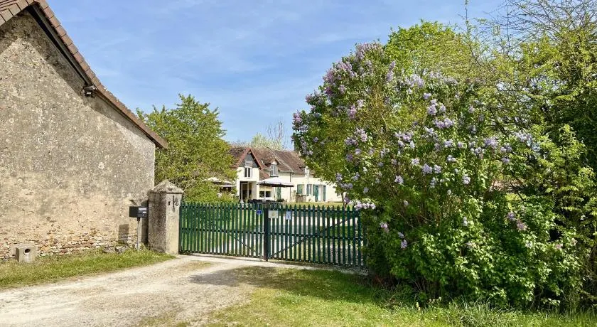 Voilà Le Logat - Chambres & Gîtes - Image 1