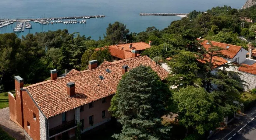 Garden Apartments Sistiana - Image 1