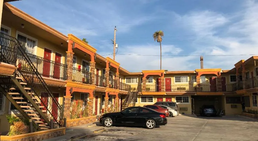Flight Motel - Image 1