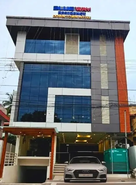 BLUEWAY RESIDENCY DOWNTOWN HOTEL - Image 1
