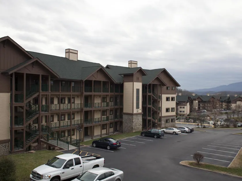 Sevierville, TN: Lägenhet med 1 sovrum: utsikt över bergen, bubbelpool och bra läge - Image 1