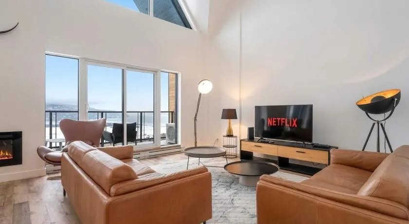 404 - Nature & Luxury Penthouse - View & Pool - Image 1