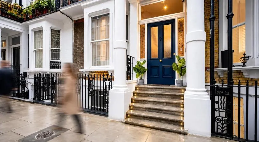 CG Kensington - Image 1