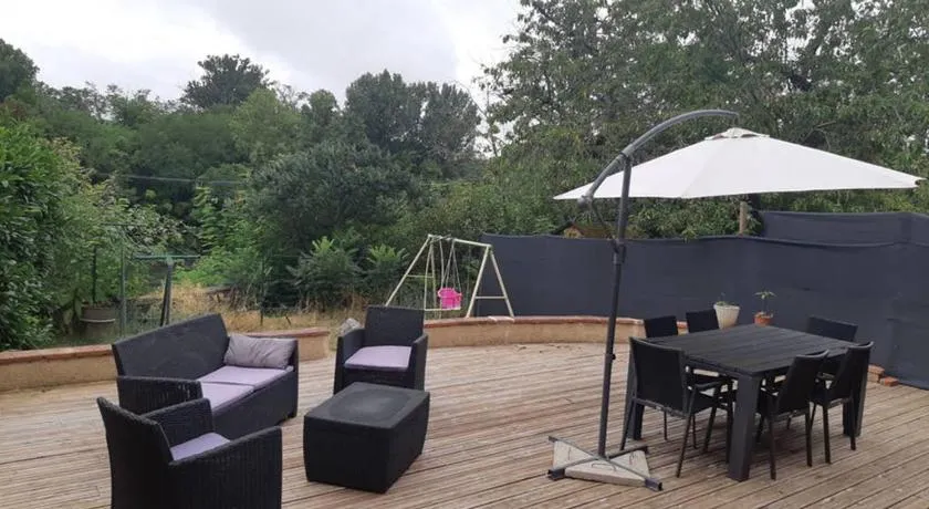 Charmant appartement vue sur la rivière. - Image 1