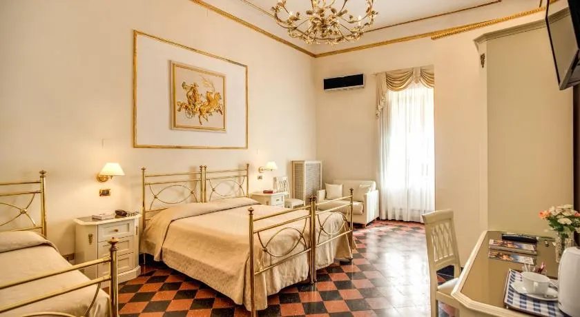 Hotel Labelle - Image 1