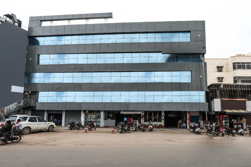 Hotel Padmini Elite - Image 1