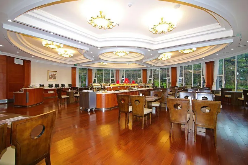 BADAGUAN HOTEL QINGDAO - Image 1