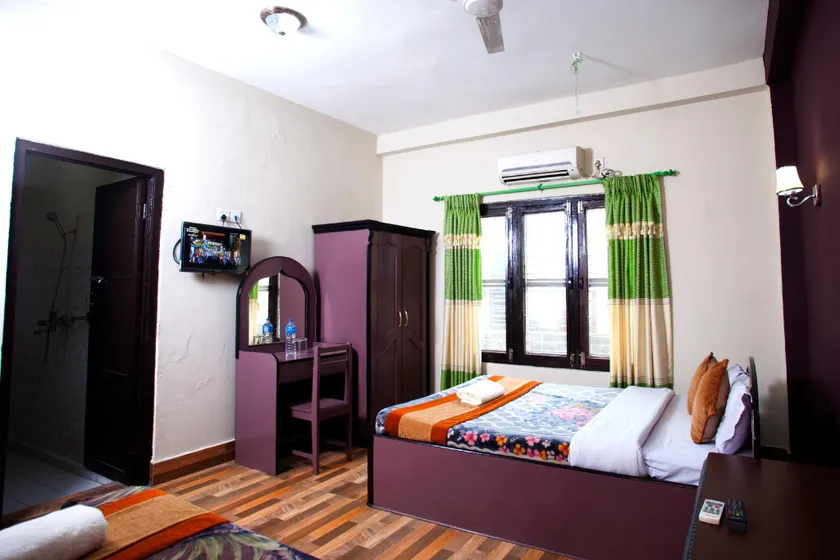 Sauraha Resort - Image 1