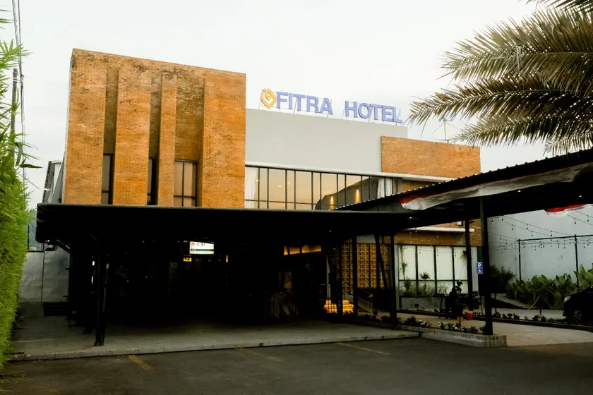 Fitra Hotel Majalengka - Image 1