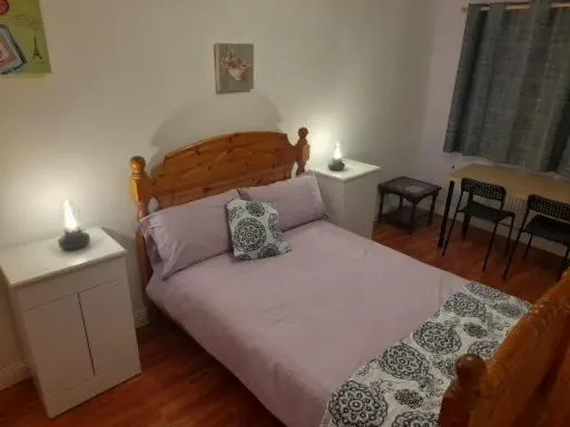 Double room beside tramline - Image 1