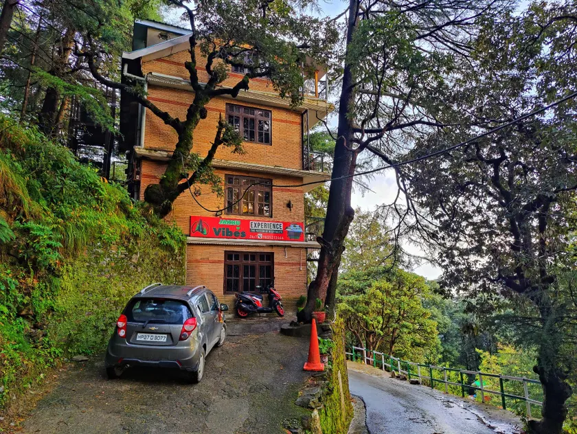 Jakhu Vibes - Image 1