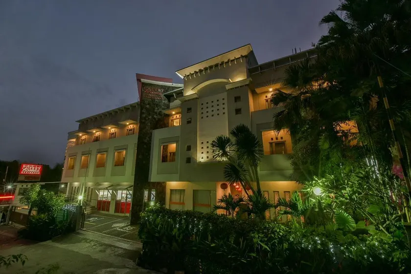 The Cherry Homes Hotel and Residence - Image 1