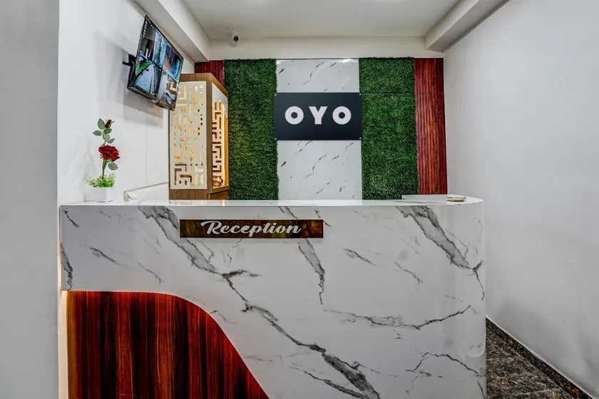 Hotel O BHAVYA PALACE - Image 1