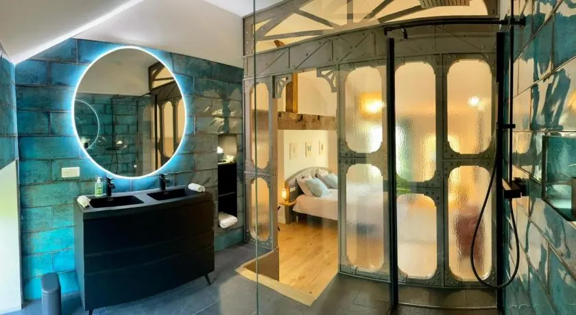 Le Petit Caviste - Chambres D'hôtes & Suites - Image 1