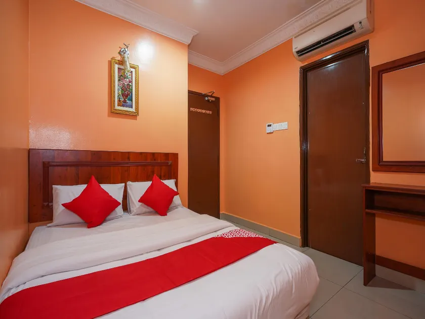 Bercam Times Inn Hotel - Image 1