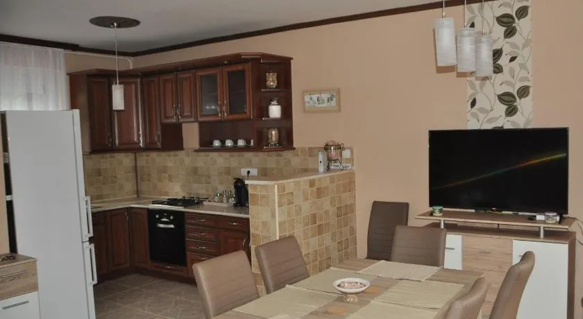 Győrszem Apartman - Image 1