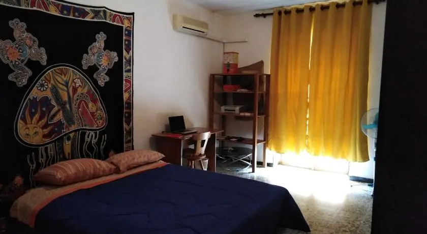 colors house - Image 1