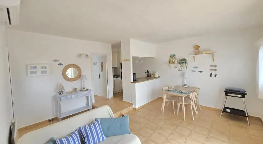 Casa Luca Apartamento con piscina en Moraira - Image 1