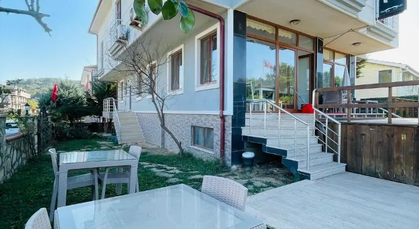 Ağva Manolyam - Image 1