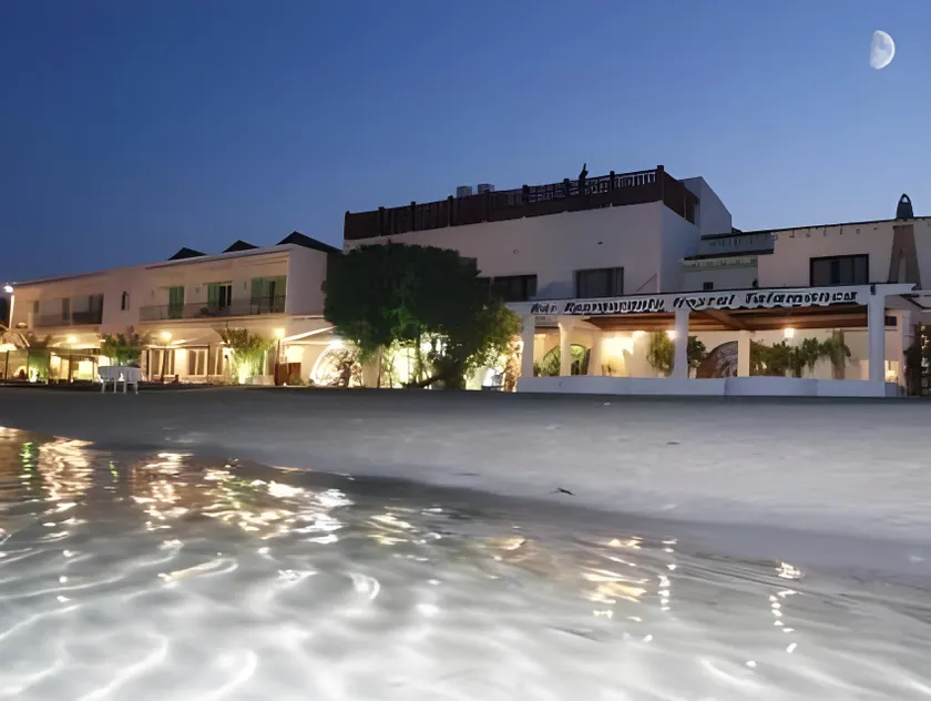 Hostal Talamanca - Image 1