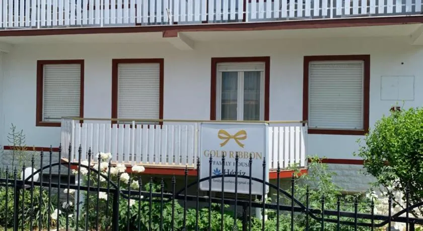 Gold Ribbon Family House - Image 1