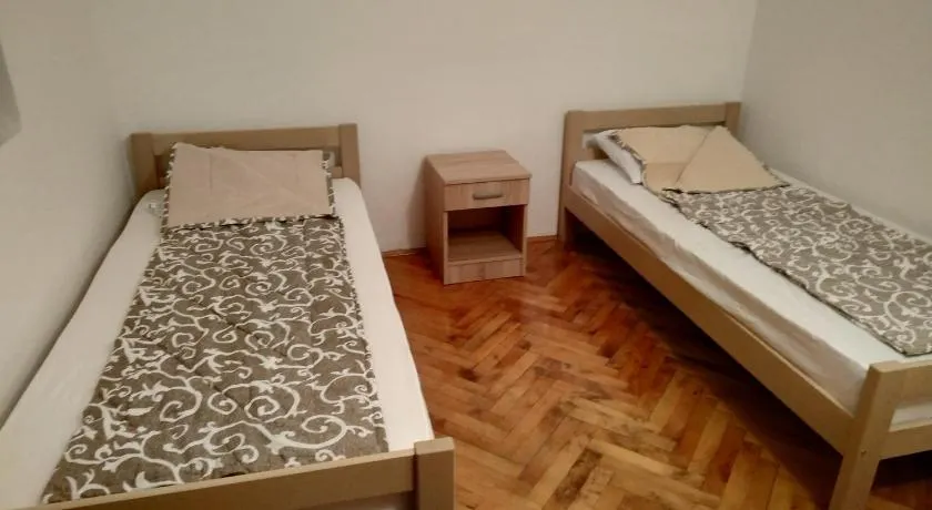 Rijeka Rezevici Apartment - Image 1