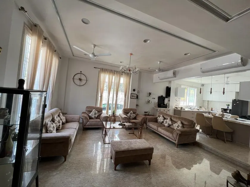 Shirodkar’s house - Image 1