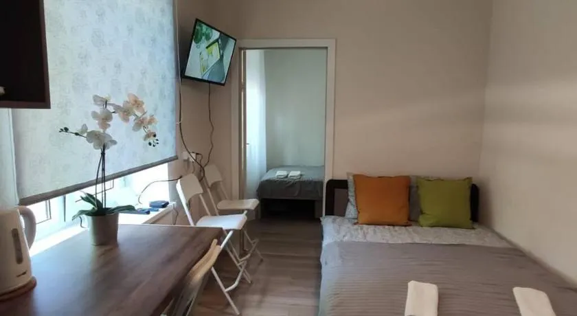 4 can stay. Free parking. Imanta - Image 1