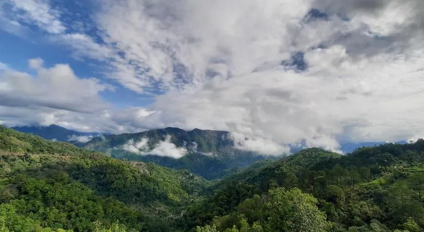Valley View - Image 1