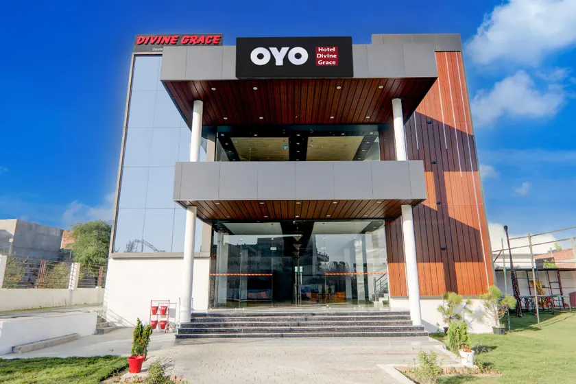 Hotel O Divine Grace - Image 1