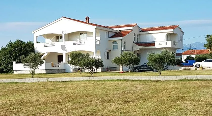 Apartments Mrdelja - Image 1