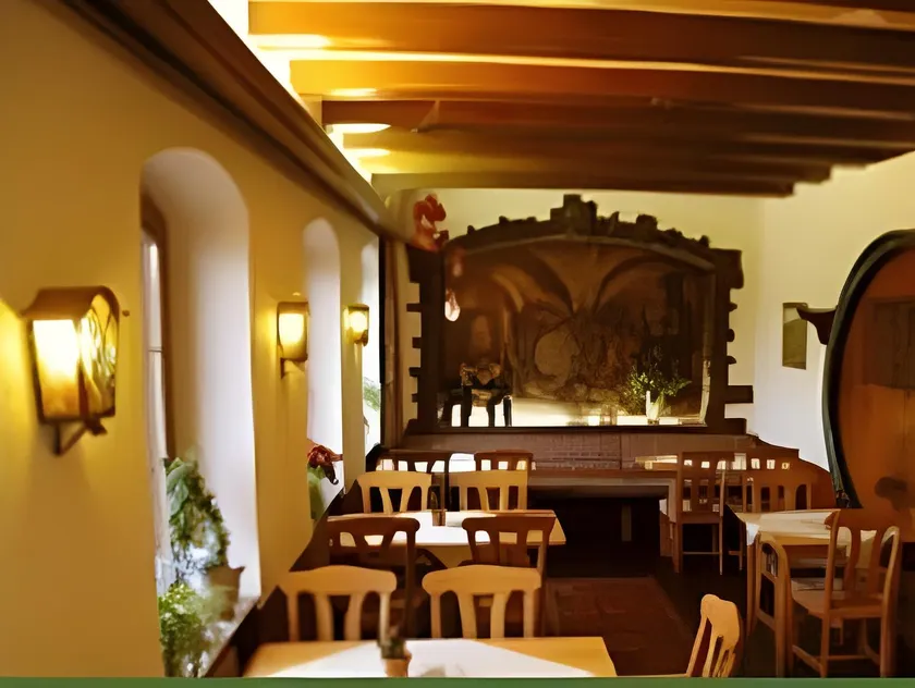 Hotel Gülser Weinstube - Image 1